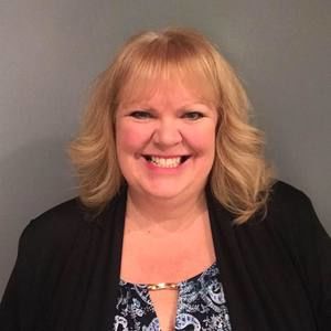 Meet your Posher, Nancy